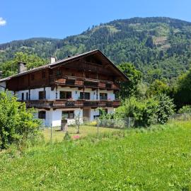 Landhaus Gollner, hotel in Uderns