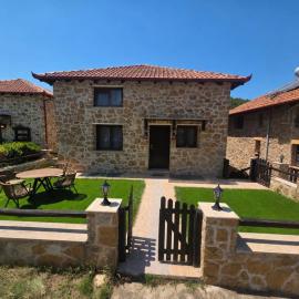 Lithos Villas Komitsa