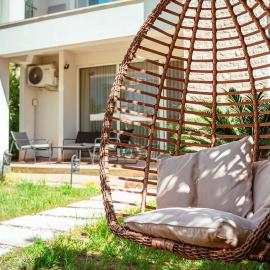 Garden View Apartment, hotel u gradu 'Rrushkull'