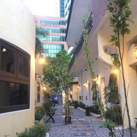 BalaHomestay BalaHouse, hotel in Lạc Thành