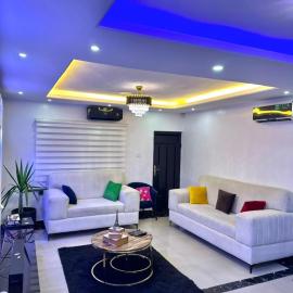 T & T Apartment