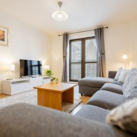 Central apartment In Hull, Sleeps 2, Free parking