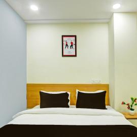 Townhouse La Vista Inn Grand Hotel