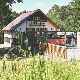 Apartmány Chalupa "Pod lípou", hotel in Staré Město
