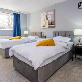 Newly Refurbished Flat Parking 2 Bedrooms 4 Guests, hotel in Kenton