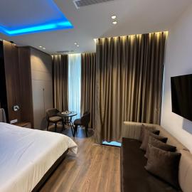 Viesnīca Hotel & Bakery ShkomBleta Tirānā