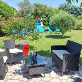 Belle Villa Pescaluna à 15 mn des plages, 9 pers, clim, grand jardin, piscine hors sol, parking, terrain de boules, hotel u gradu 'Lunel'