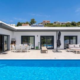 Poolside Retreat in Mosteiros by Lisbeyond