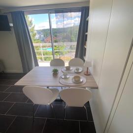 Studio Cosy 2, hotel in Han-sur-Lesse
