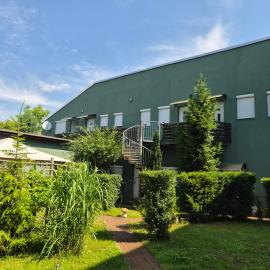 Neu!!! Pension Scherz-ruhig am Standrand mit Wasserzugang & Paddelboot, hotel in Lübbenau