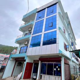Bindu Hotel & Lodge, hotel a Khanchikot