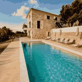Holiday Home in Zakynthos Near Beaches & Sea Views, hotel in Lithakia