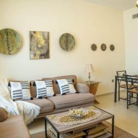 Chic 2BR Oasis - Modern Cozy Luxe Escape