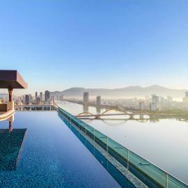 TUI BLUE Han River - 10 Minutes from Da Nang Airport & 07 Minutes Walk to Dragon Bridge