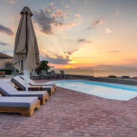 Summer & Sun, hotel Vathíban