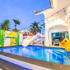 Lemon beach pool villa