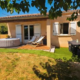 Gite ruoms, hotel a Ruoms