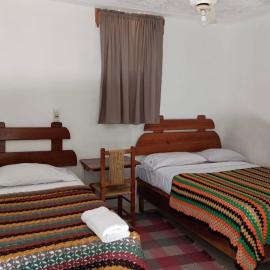 Hostal Doña Chava, hotel sa Pedernales