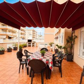 2 bedroom flat 100m from the beach with huge terrace