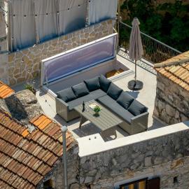 Rooftop Terrace Hideaway in Pitve, Hvar - Stone House Pino, hotel a Pitve