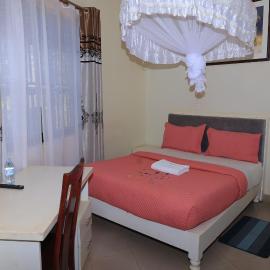 Bavah Airport Hotel