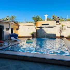 Casa na Aruana 200m da Praia 4,5 km ate Restaurante Cariri, piscina, churrasqueira