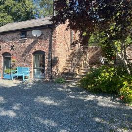 Ty Bach Coch