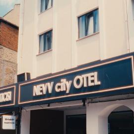 Nevv City Hotel