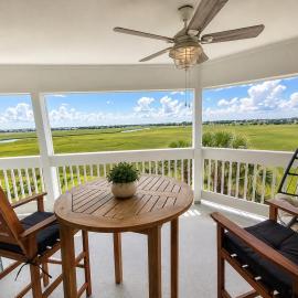 Condo Water View Folly Beach - Charleston Exotic Getaway, hotell sihtkohas Folly Beach
