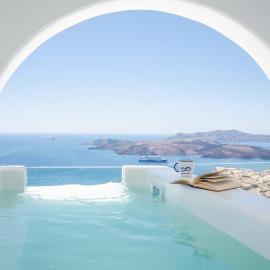 Apeiron Blue Santorini by Apeiron Hotels, Hotel in Fira