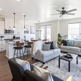 Pet Friendly-Sleeps 10 Perfect Location Arcade, EV