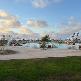 D-Bay Cabin, hotel a Zāwiyat ‘Abd al Mun‘im