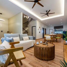 La Ferringhi Villa - 5 Bedroom Bungalows by ALV, hotel a Batu Ferringhi