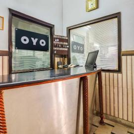 Hotel O Prem Chunaria, хотел в Морадабад