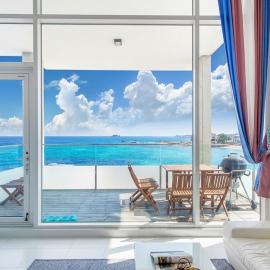 Vinolian Ocean View Spa Pension, hotel in Goseong