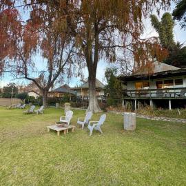 Balcon del Lago A1 - Laguna de Aculeo، فندق في Paine