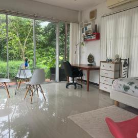 Mae Wad House