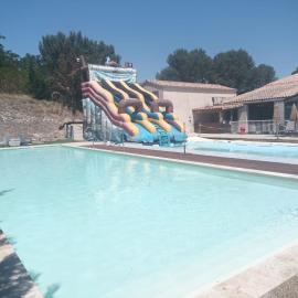 Camping Mas Sud Ardèche, hotel en Saint-Just