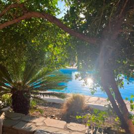 Paros Poolside Cozy Nests - Summer & Salty Getaways, hotel din Kalami