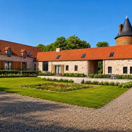 Cense d'Abaumont - Réservez un des 3 gîtes ou le domaine entier, hotel di Tournai