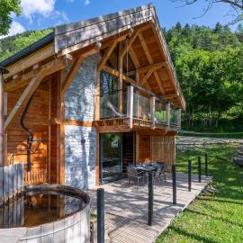Les chalets d'Éléna, hotel a Saint-Jean-Saint-Nicolas