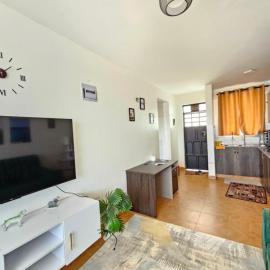 DSTAY HOMEs