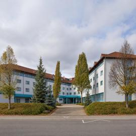H+ Hotel Stuttgart Herrenberg by Sunday Hotels, hotel v destinácii Herrenberg