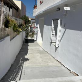Makridakis apartments