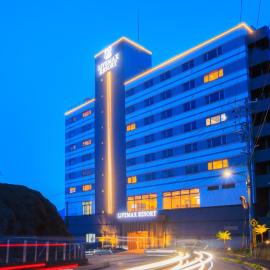 Livemax Resort Mihara Onsen Seafront, hotel en Mihara