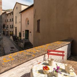 La Porta Suite