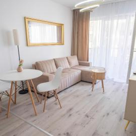 Siewierz Deluxe Apartment by BookingHost, hotel in Siewierz