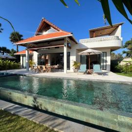 Villa Nagaïa - Private Pool, Rooftop & Agung Views