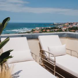 APPARTEMENT PISCINE TERRASSE 1 MIN PLAGE et GOLF، فندق في بيدار