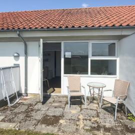 Pet Friendly Apartment In Allinge, ξενοδοχείο σε Allinge